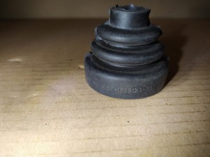 UAZ mała osłona dzwigni zmiany biegów [UAZ small rubber for gearbox]