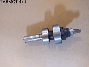 UAZ 2,9 wkład pompy wody [UAZ 2.9 water pump cartridge]