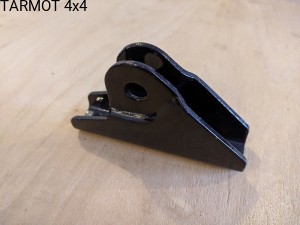 UAZ 469B Uchwyt kanapy dolny org [ UAZ 469B rear seats mounting point oryginal]