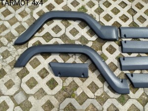 Uaz 469 / Hunter poszerzenia kpl 10 elementów