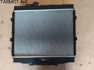 UAZ 2,7 ZMZ 409 chłodnica wody  (UAZ 2,7 water cooler) [3160-80-1301010]