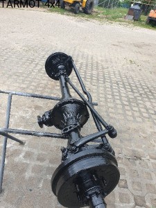 UAZ 469B / UAZ 452 most napędowy przedni 8/41 lub 8/37 po kompletnej renowancji jak nowy (UAZ 469B / 452 front axle after complee rebulid, like new, gear ratio 8/41 or 8/37)