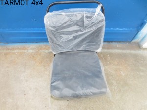 Fotel przedni UAZ 469B stary typ (front seat UAZ 469B old type)