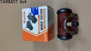 UAZ cylinderek hamulcowy tylny 32mm  (UAZ rear brake cylinder 32mm) [469-3502040-01]