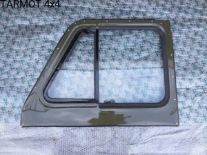 UAZ 469B Nadstawka stary typ  prawa tylna kompletna zielona (UAZ 469B rear right door window old type )