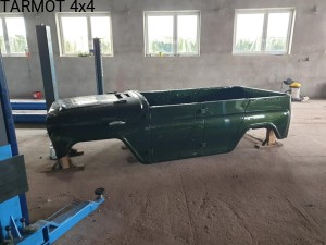 Nadwozie UAZ 3151, wanna, dolna część , zielony-metalic(UAZ 3151 - body down part, color green-metalic)