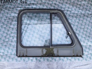 UAZ 469B Nadstawka stary typ lewa tylna kompletna zielona lub czarna (UAZ 469B rear left door window old type )
