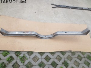 UAZ 469B / HUNTER Poprzeczka belka przednia podłogi (UAZ 469B / HUNTERfront floor bar)