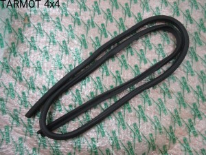 Uszczelka drzwi dolna gruba UAZ 469B (UAZ door seal - for down part of the doors)