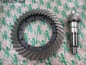UAZ Koło talerzowe z wałkiem 8/37 (UAZ main gear ratio 4.625)
