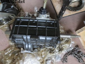 UAZ 452/3741/2206 skrzynia biegów 5 biegowa [UAZ Buhanka 5-stage gear box]